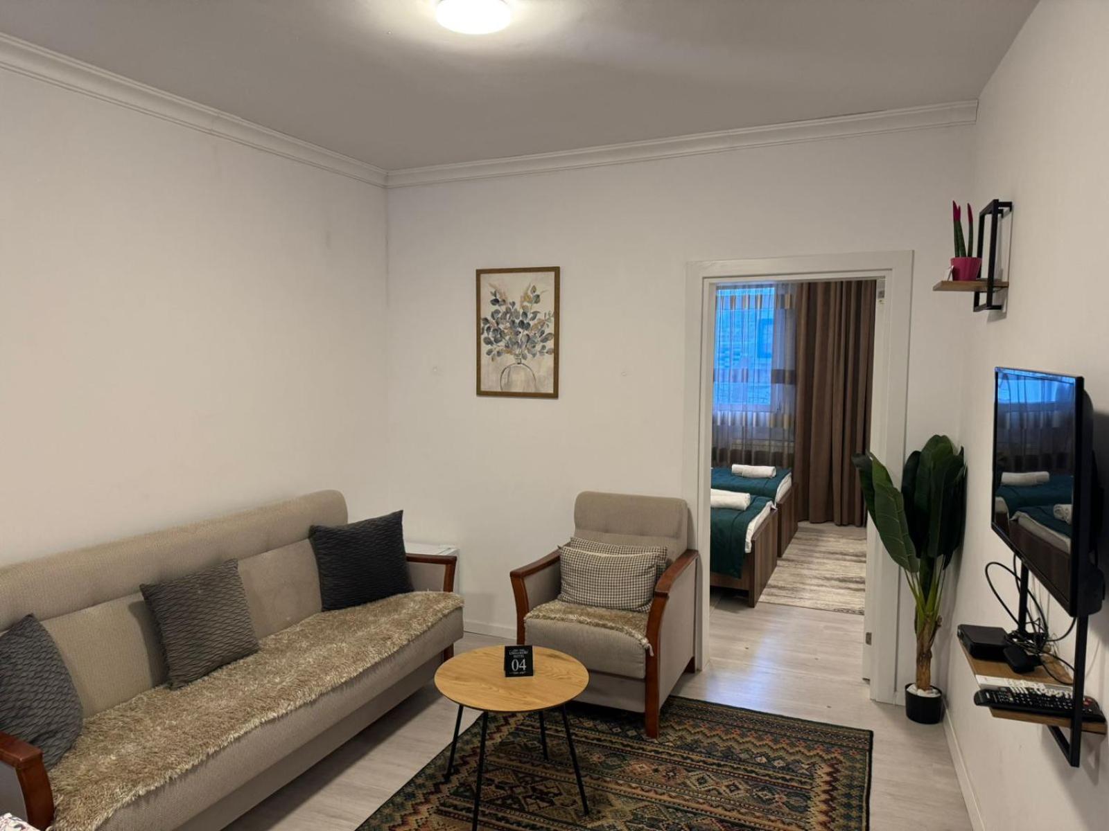 Uniluxury Hotel Prishtina Pristina Buitenkant foto